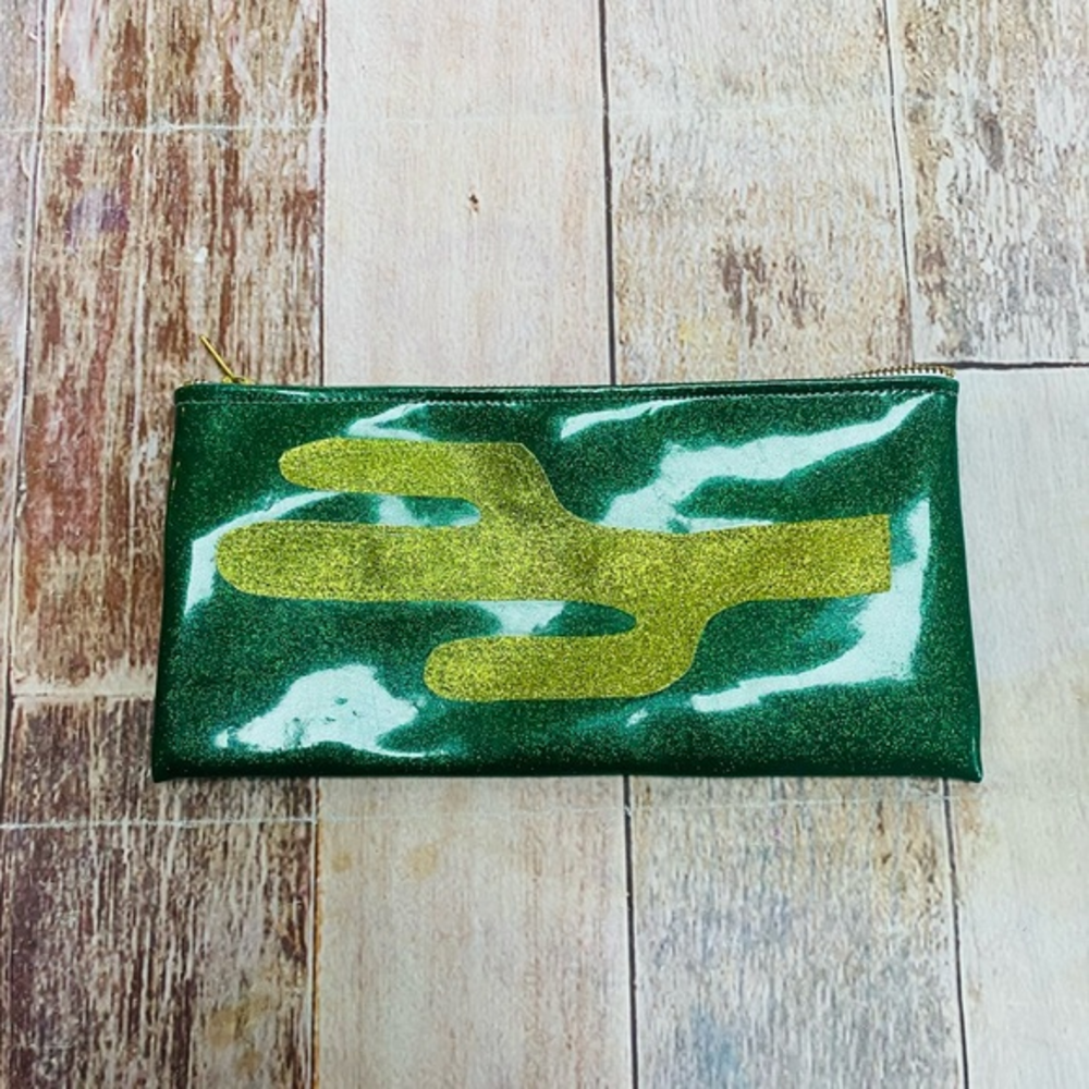 Julie Mollo‎ Cactus clutch- inside well loved